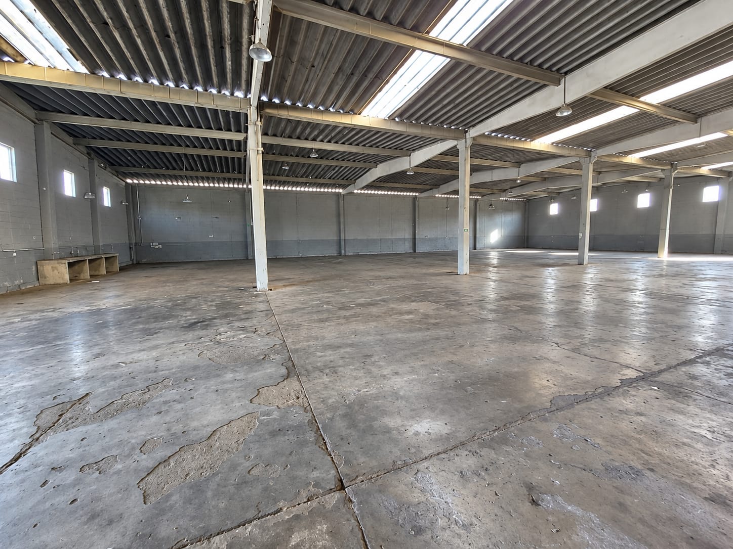 Bien Commercial et Logistique à Vendre à Pinhais - Paraná - Brésil - 7