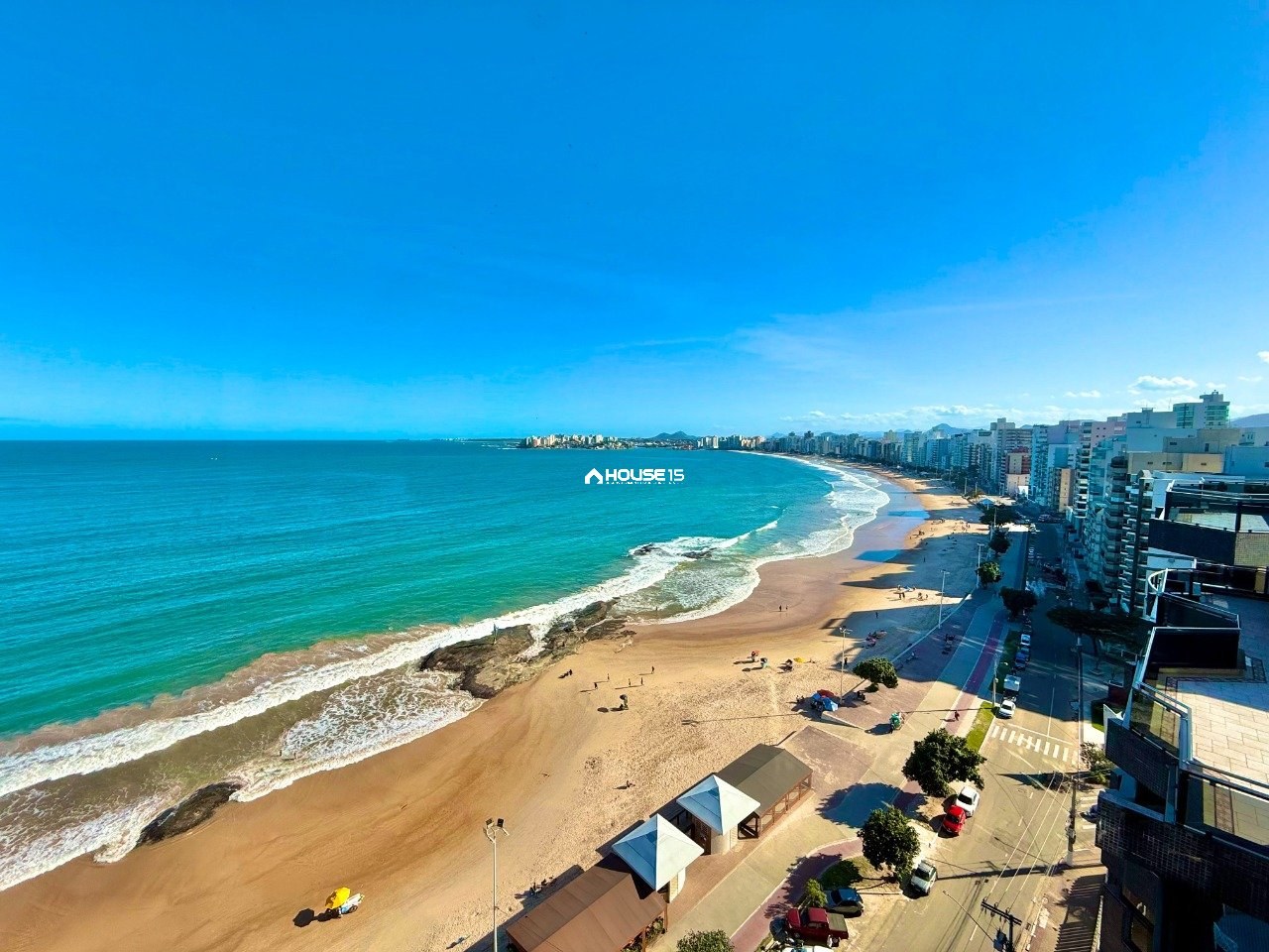 Imóvel de 4 Quartos à Venda na Praia do Morro - Guarapari - Espírito Santo - Brasil - 2