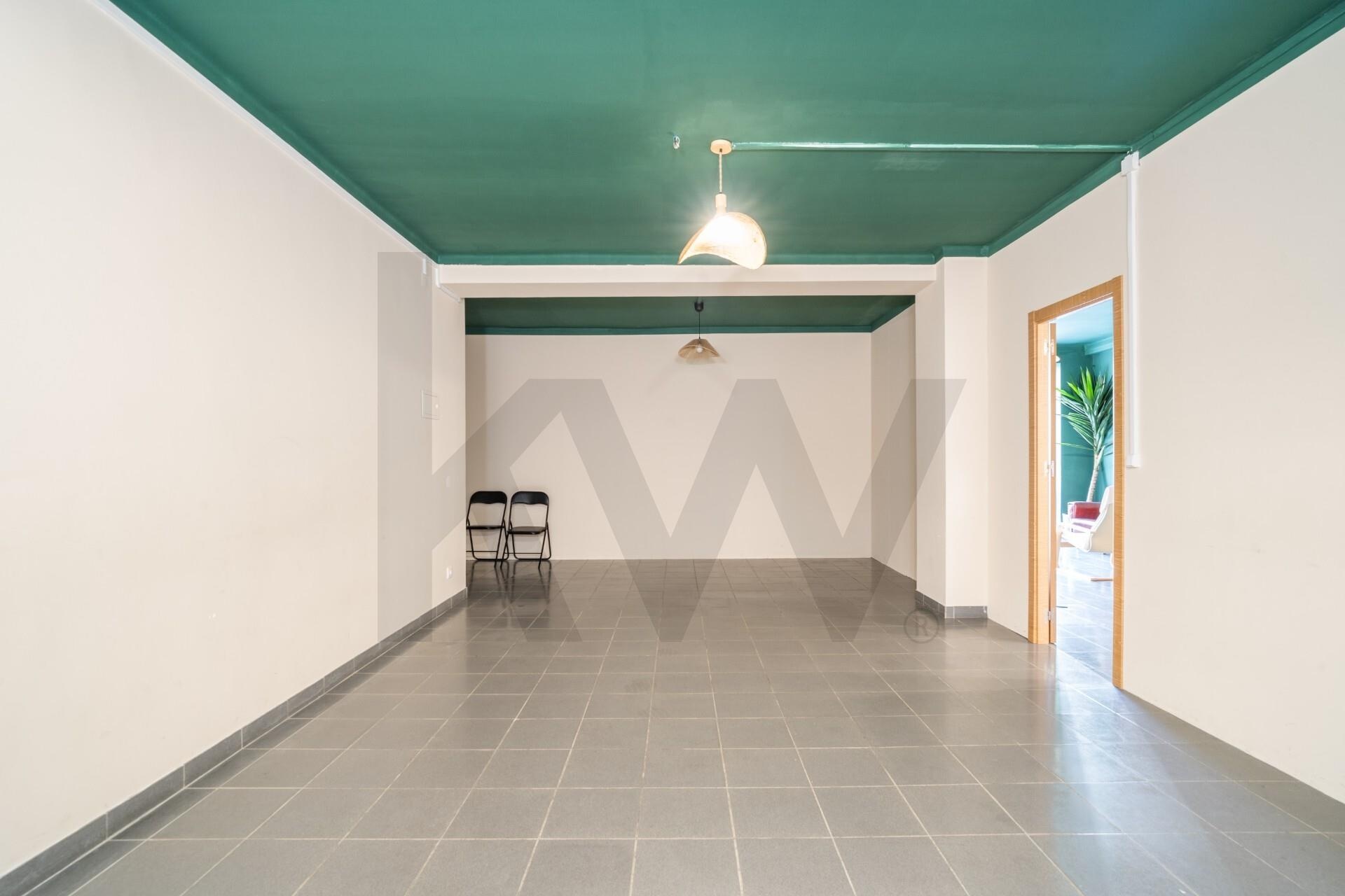 Loja à Venda em Coimbra - Coimbra - Portugal - 8
