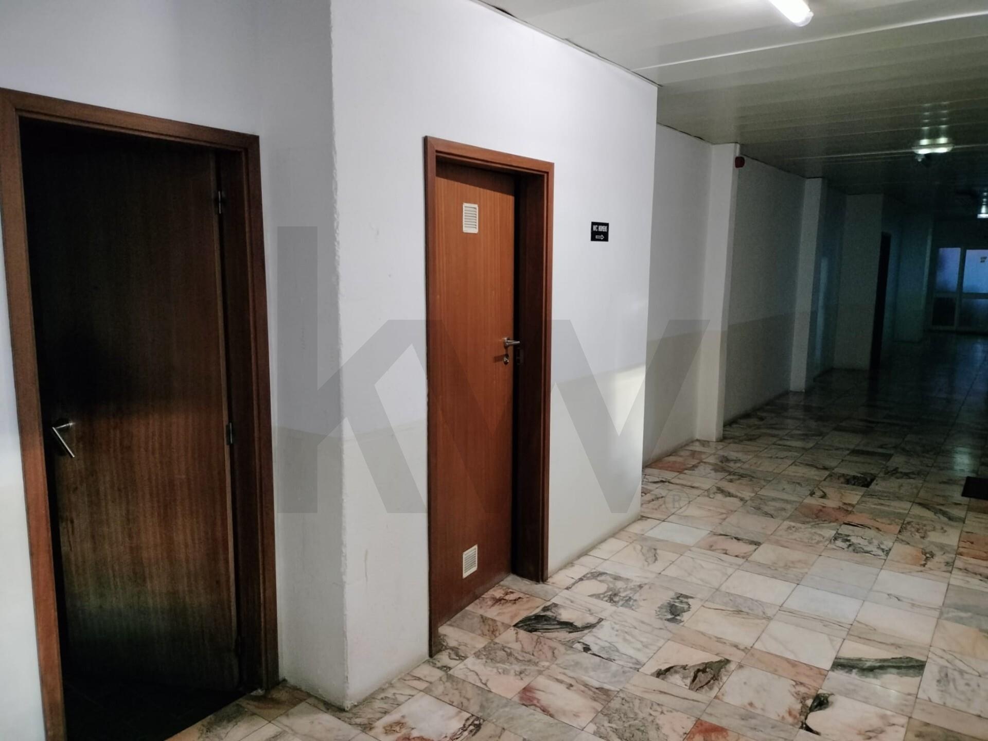 Loja à Venda em Coimbra - Coimbra - Portugal - 7