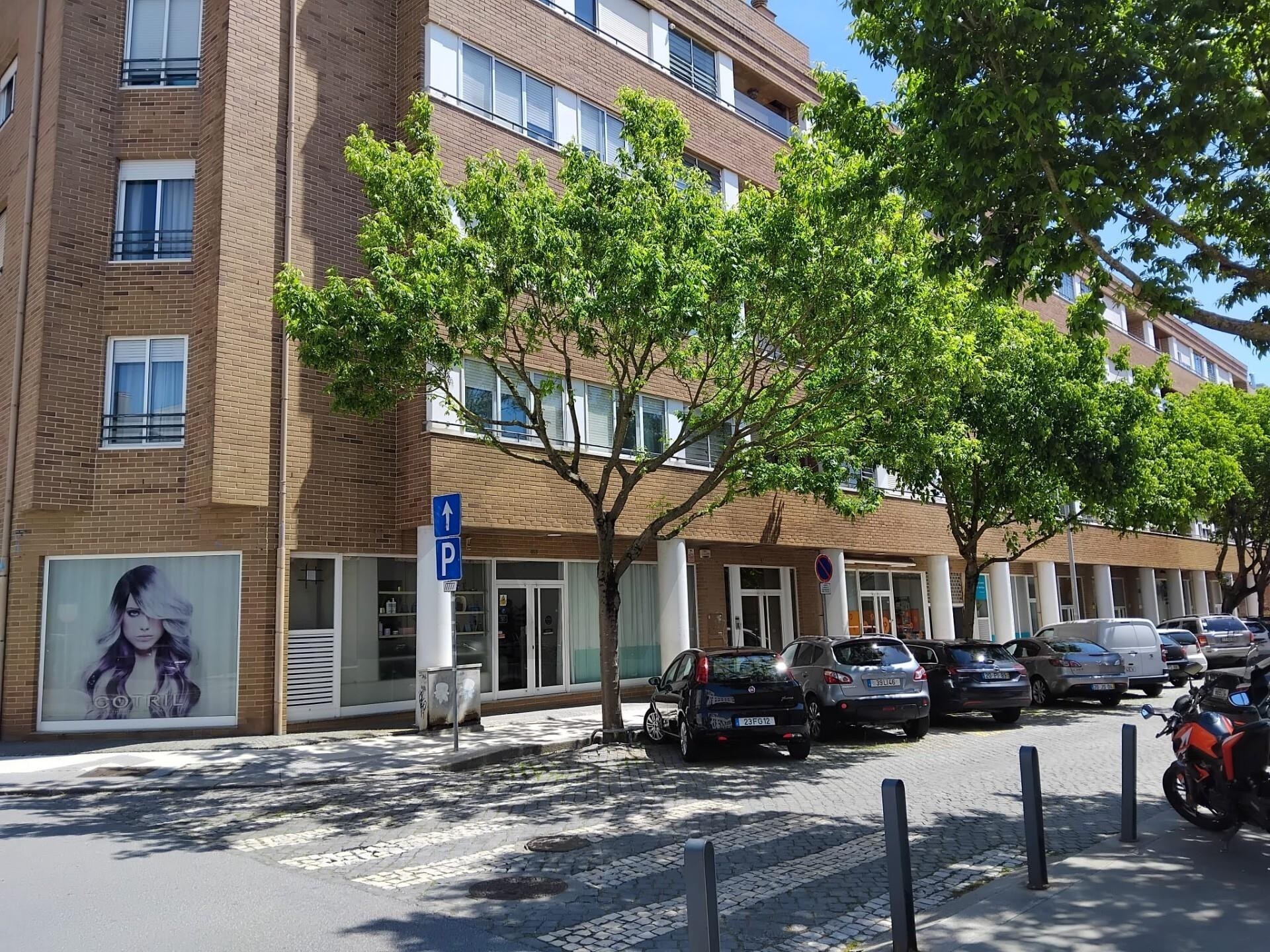 Loja à Venda em Matosinhos - Porto - Portugal - 3