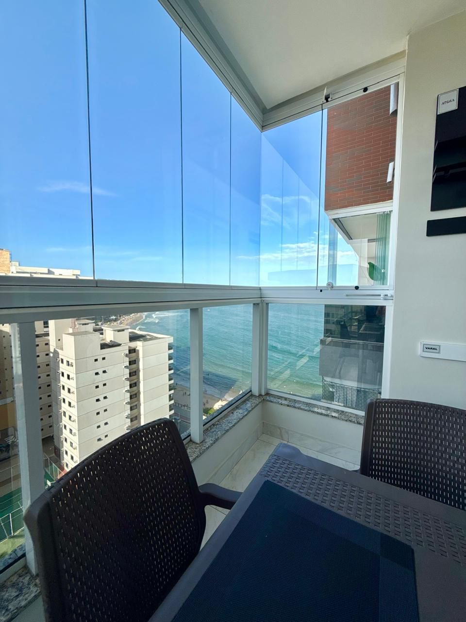 Apartamento de 1 Quarto à Venda em Guarapari - ES - 2