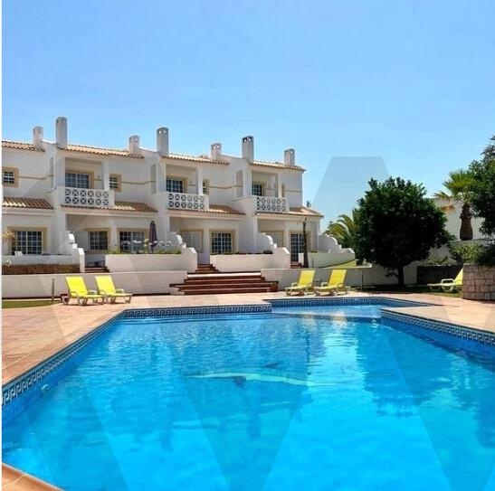 Moradia T1 à Venda em Albufeira - Algarve - Portugal - 2