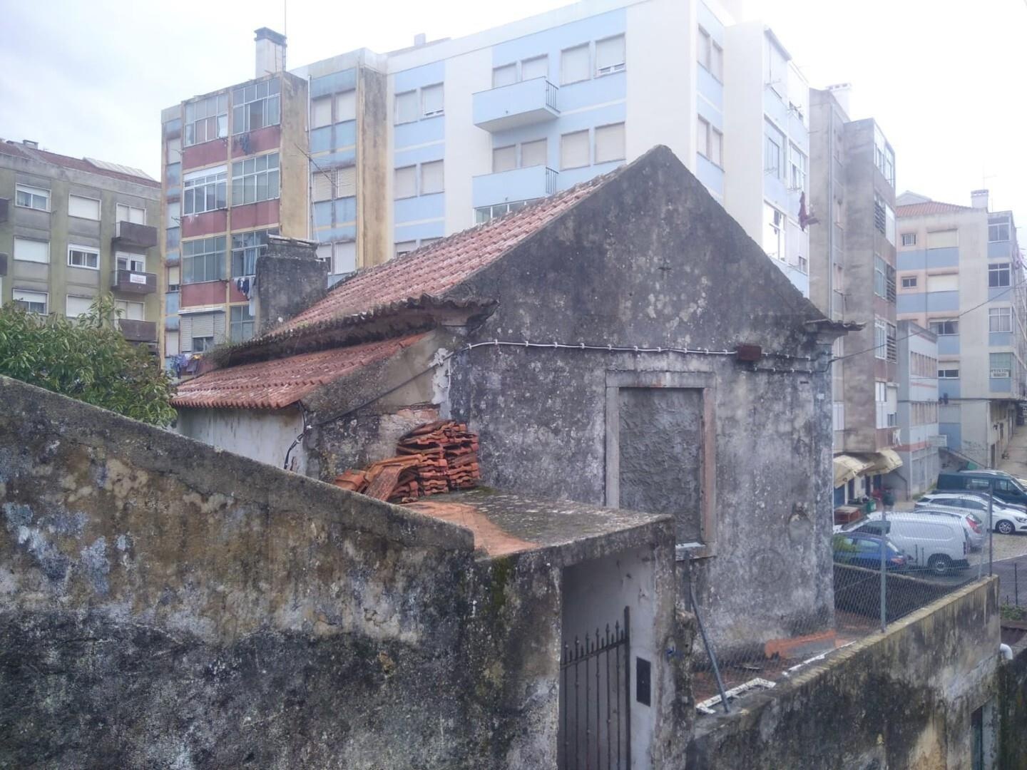 Moradia T2 à Venda em Agualva-Cacém - Lisboa - Portugal - 3
