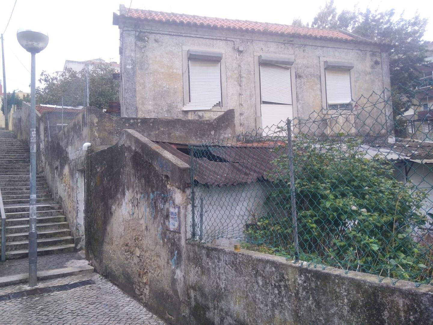 Moradia T2 à Venda em Agualva-Cacém - Lisboa - Portugal - 4