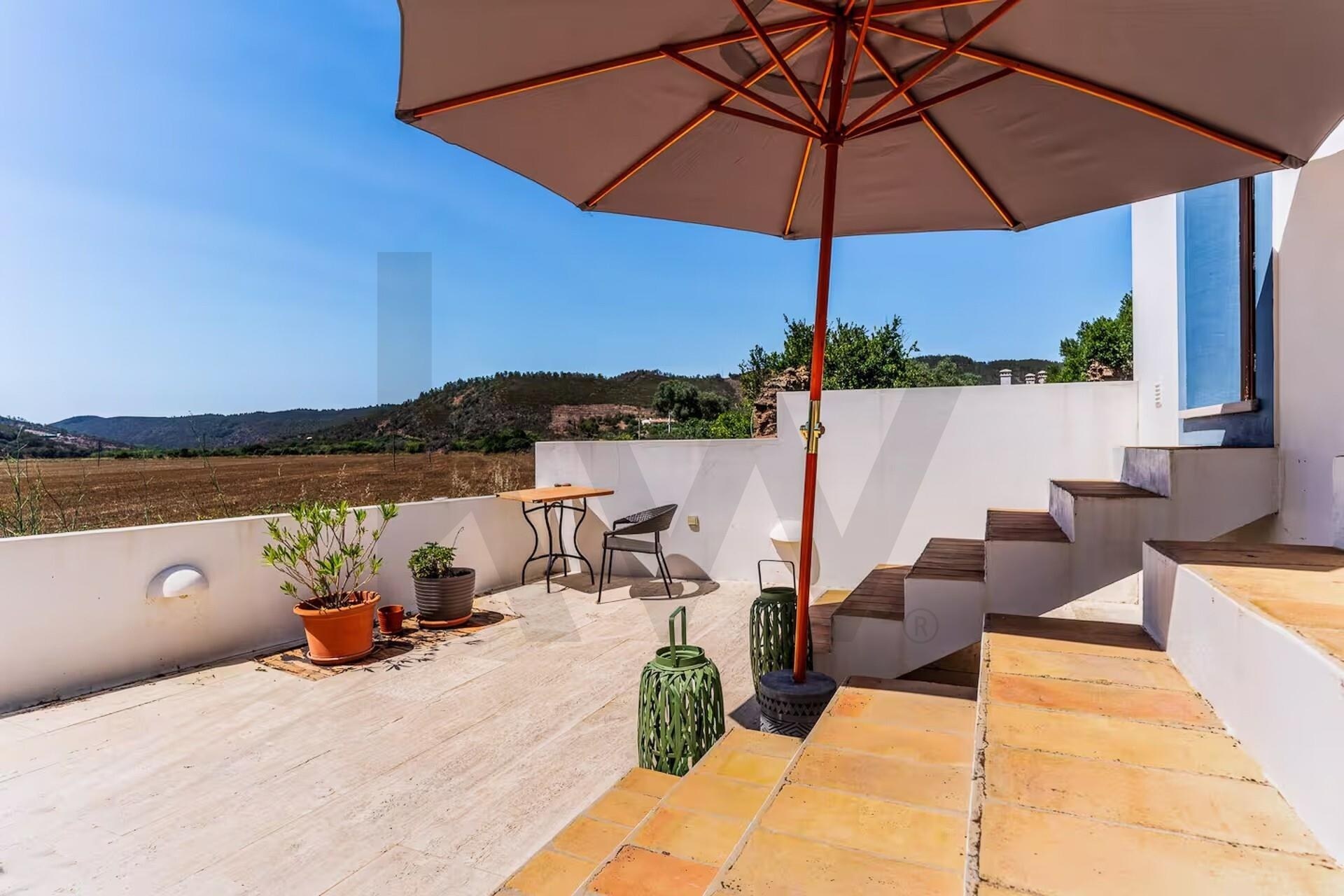 Maison de 2 Chambres à Vendre à Aljezur, Algarve, Portugal - 1
