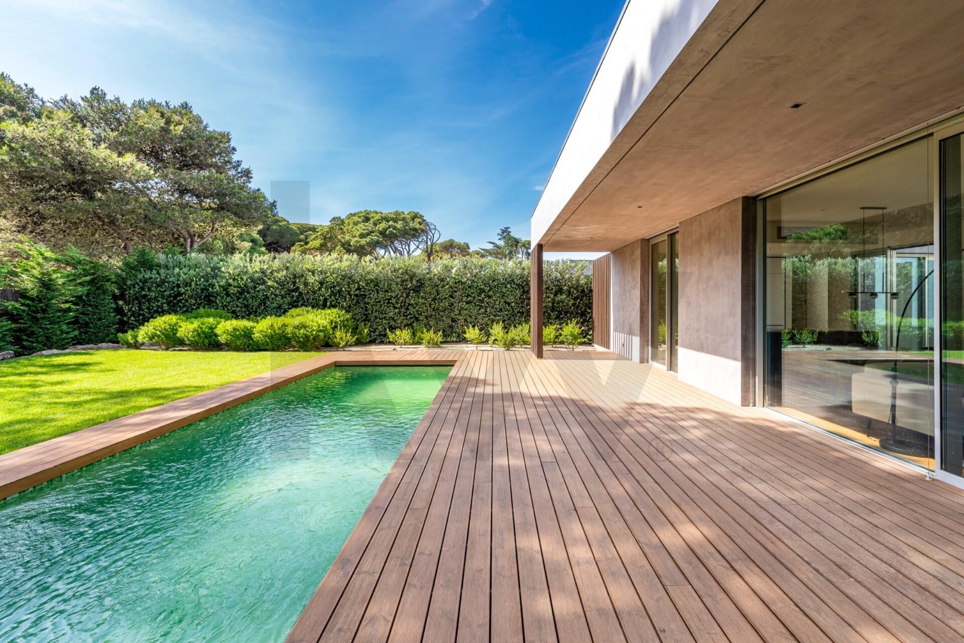 Moradia T2 à Venda em Cascais - Lisboa - Portugal - 2