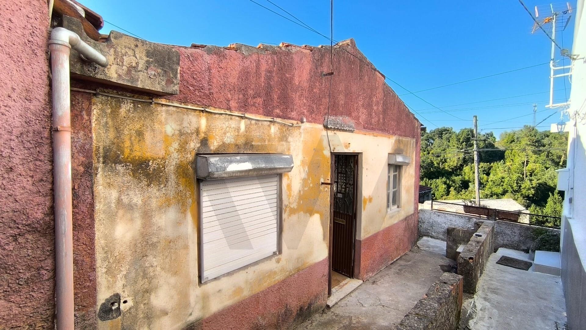 Moradia T2 à Venda em Coimbra - Coimbra - Portugal - 2