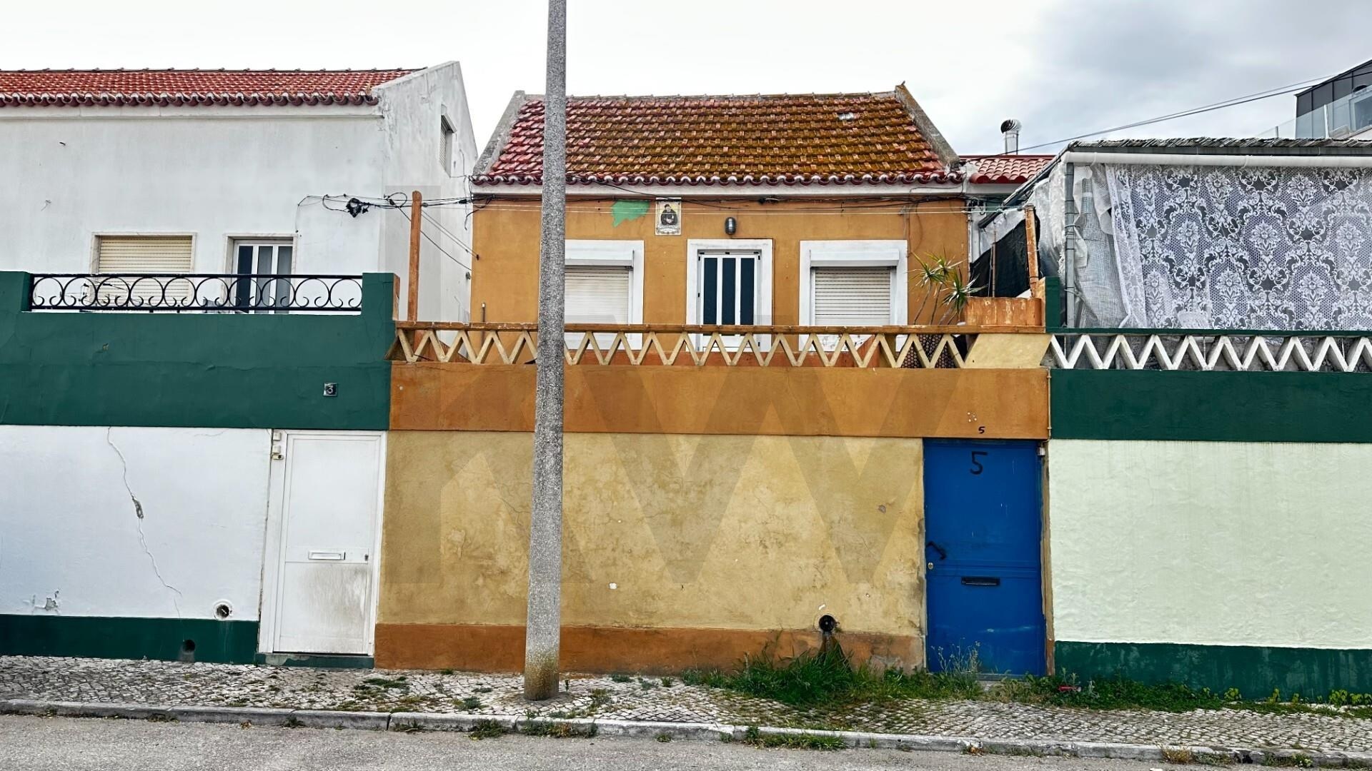 Moradia T2 à Venda em Setúbal - Portugal - 2
