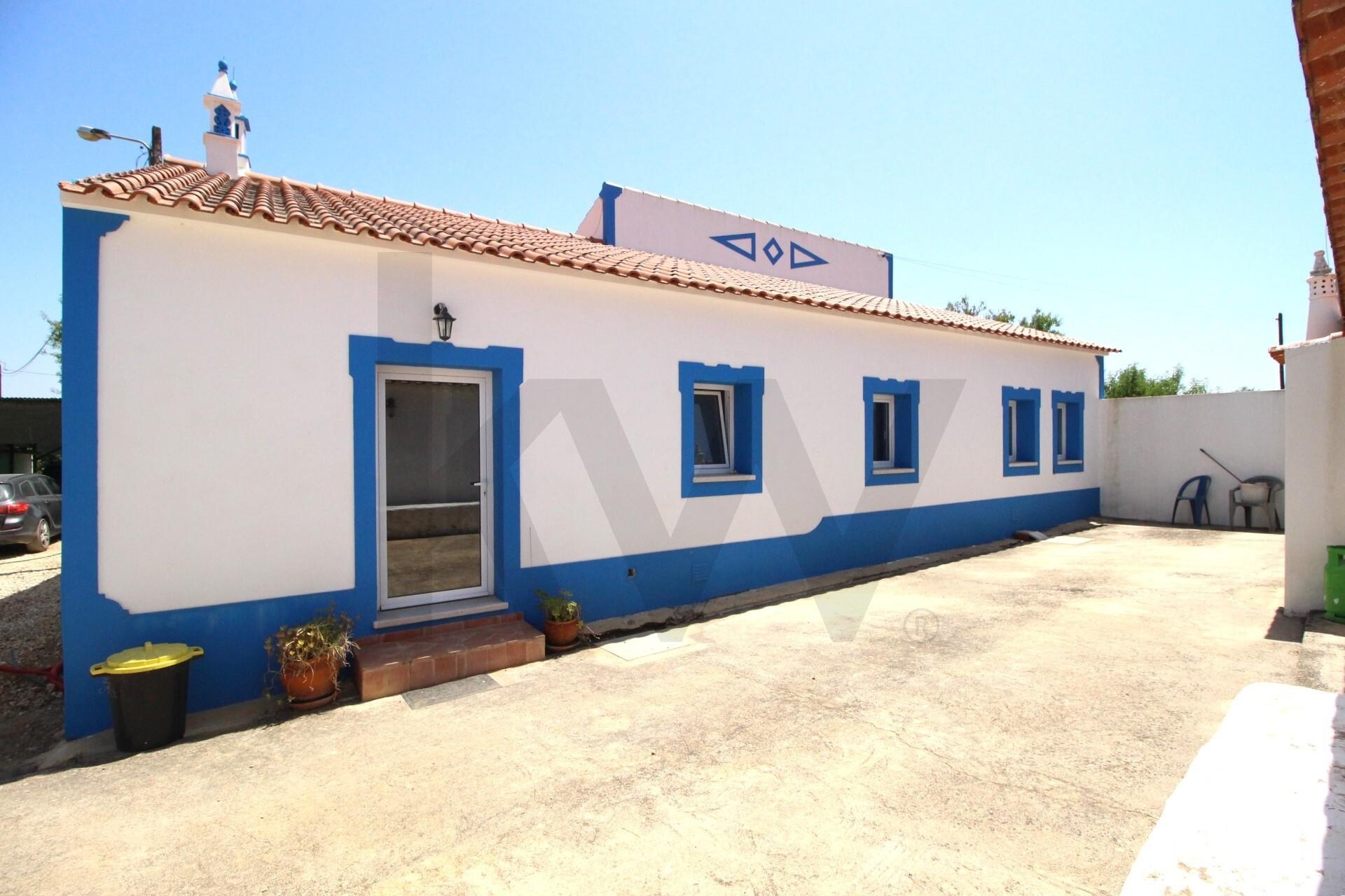 Moradia T2 à Venda em Silves - Algarve - Portugal - 2