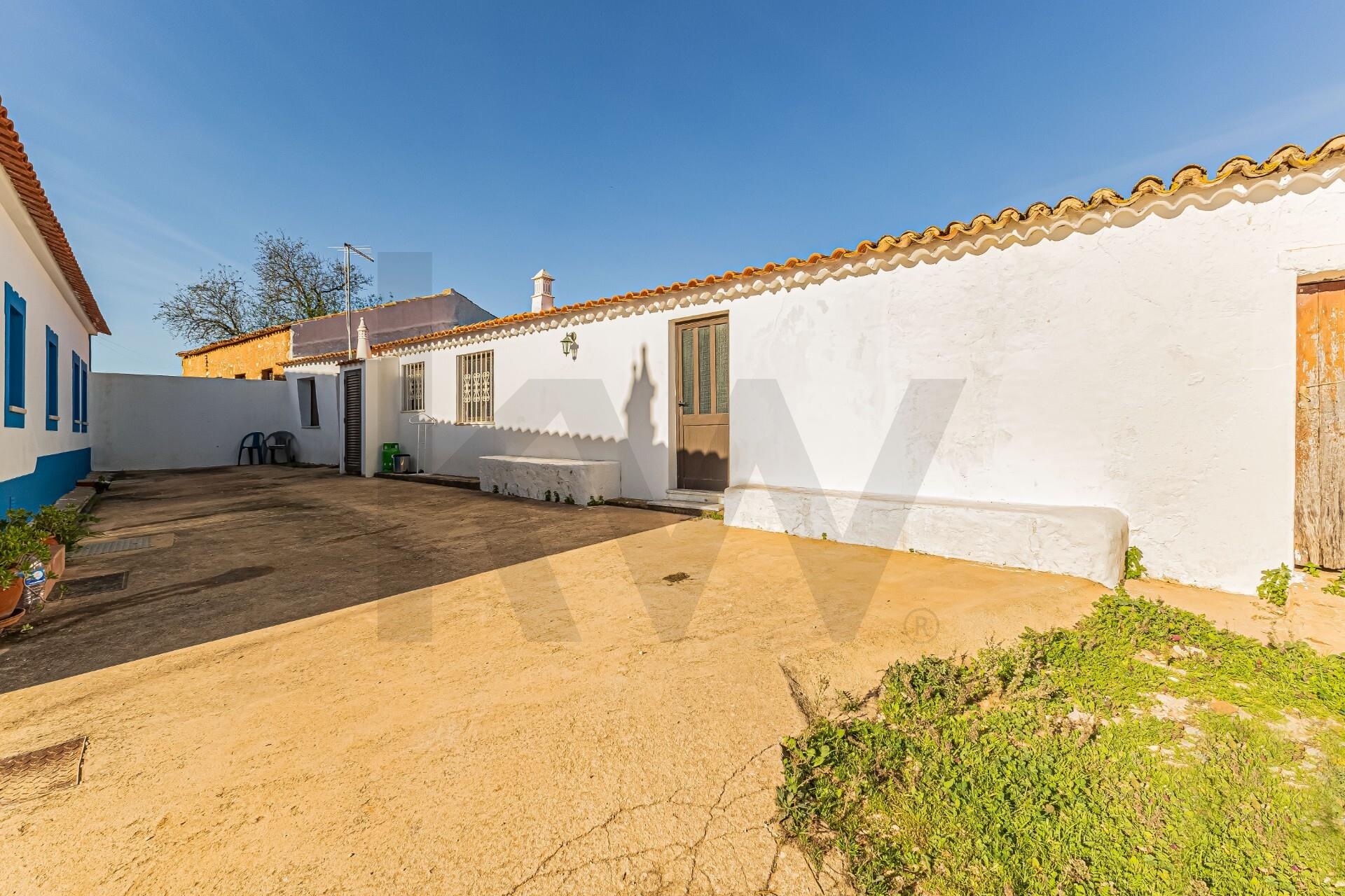 Moradia T2 à Venda em Silves - Algarve - Portugal - 7