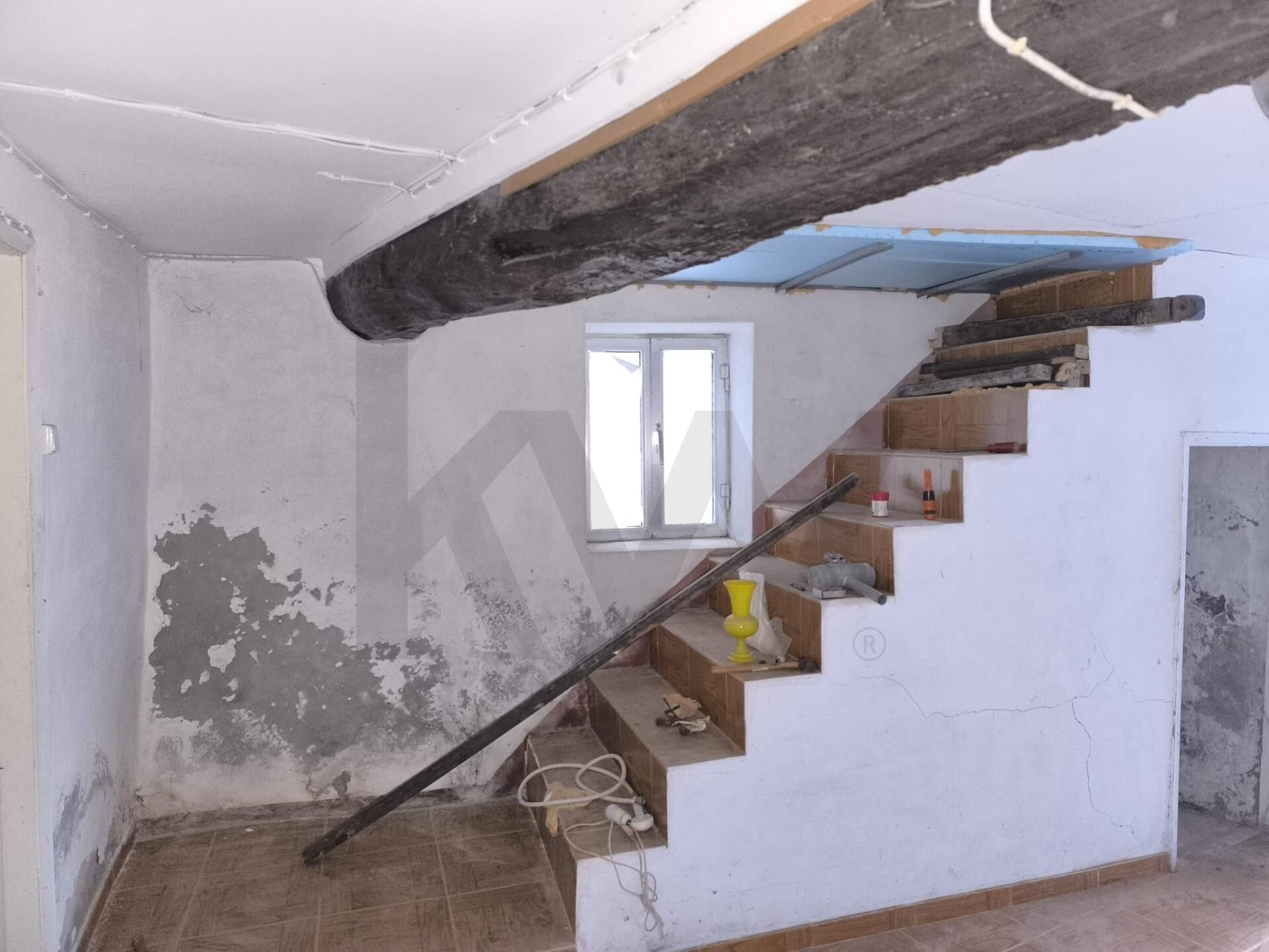 Moradia T2 à Venda em Viseu - Portugal - 6