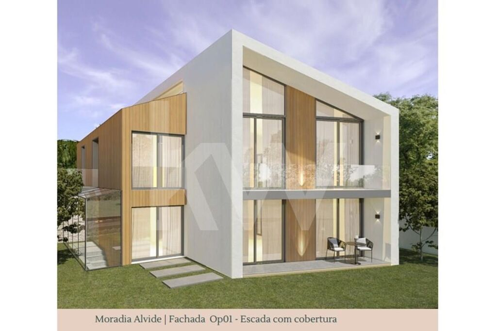 Moradia T2 na Planta à Venda em Alcabideche - Lisboa - Portugal - 3