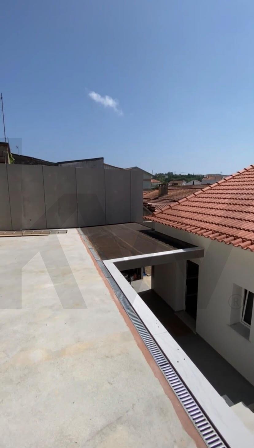 Moradia T2 na Planta à Venda em Coimbra - Coimbra - Portugal - 3