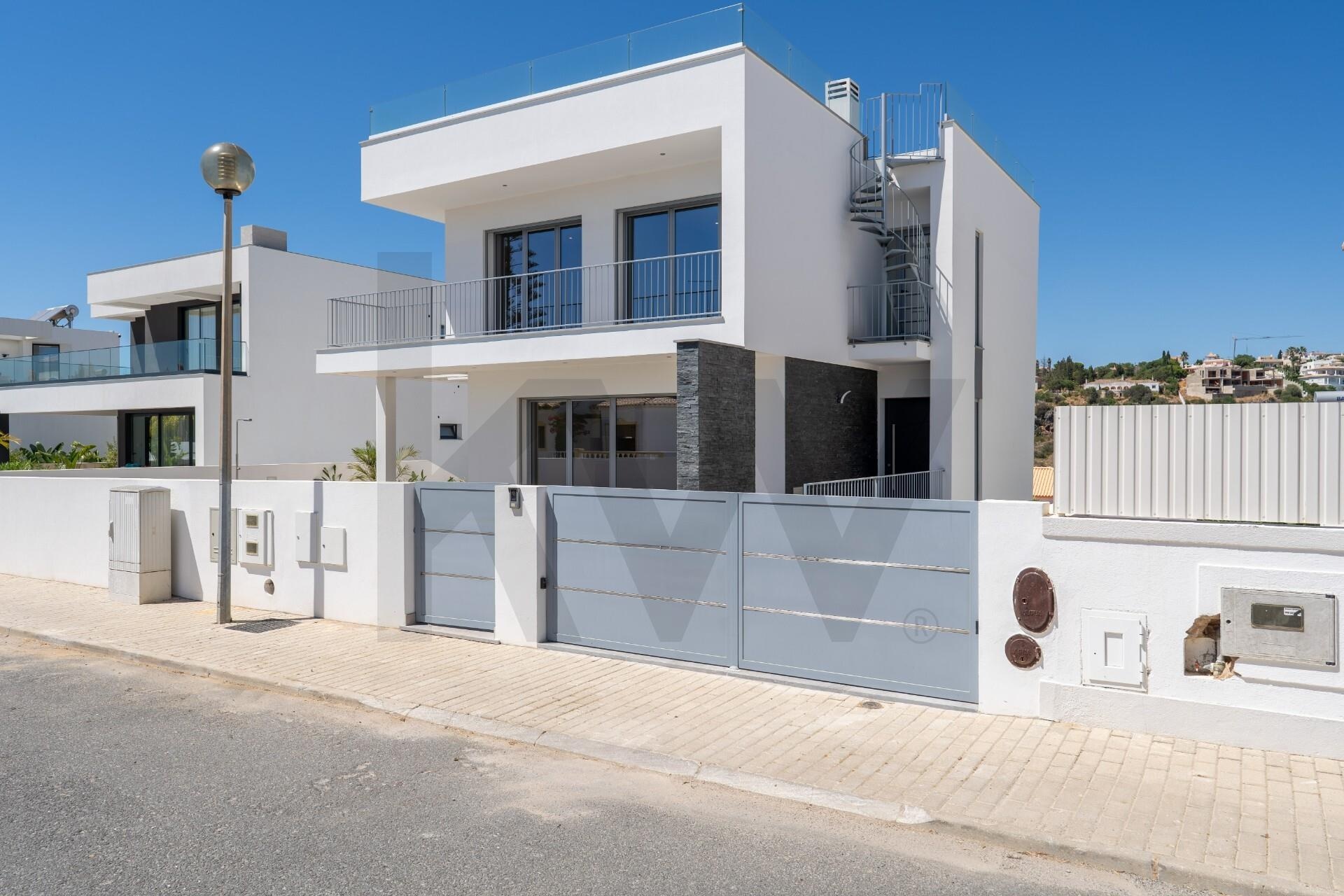 Moradia T3 à Venda em Albufeira - Algarve - Portugal - 4