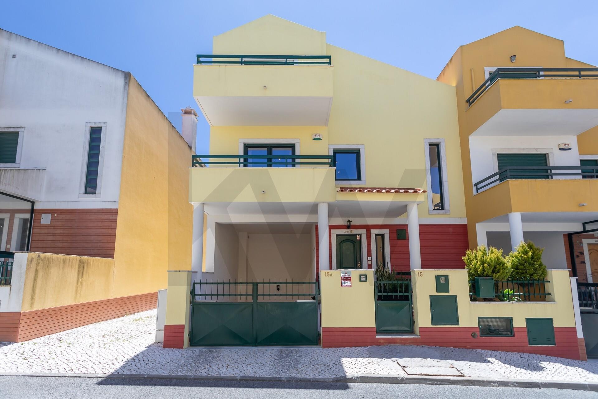 Moradia T3 à Venda em Algueirão - Lisboa - Portugal - 4