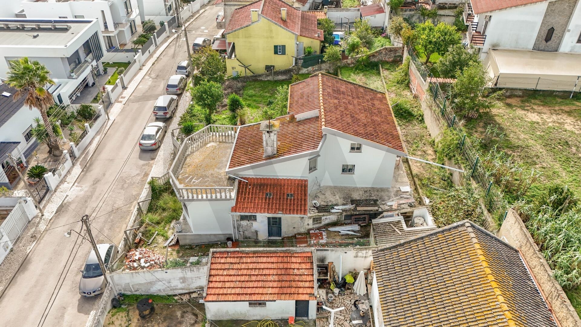 Moradia T3 à Venda em Almada - Setúbal - Portugal - 4