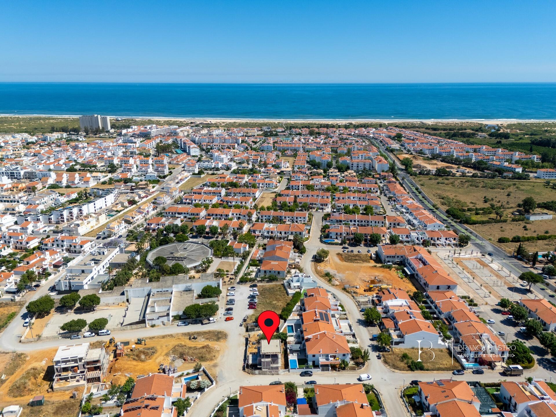 Moradia T3 na Planta à Venda em Altura - Algarve - Portugal - 8