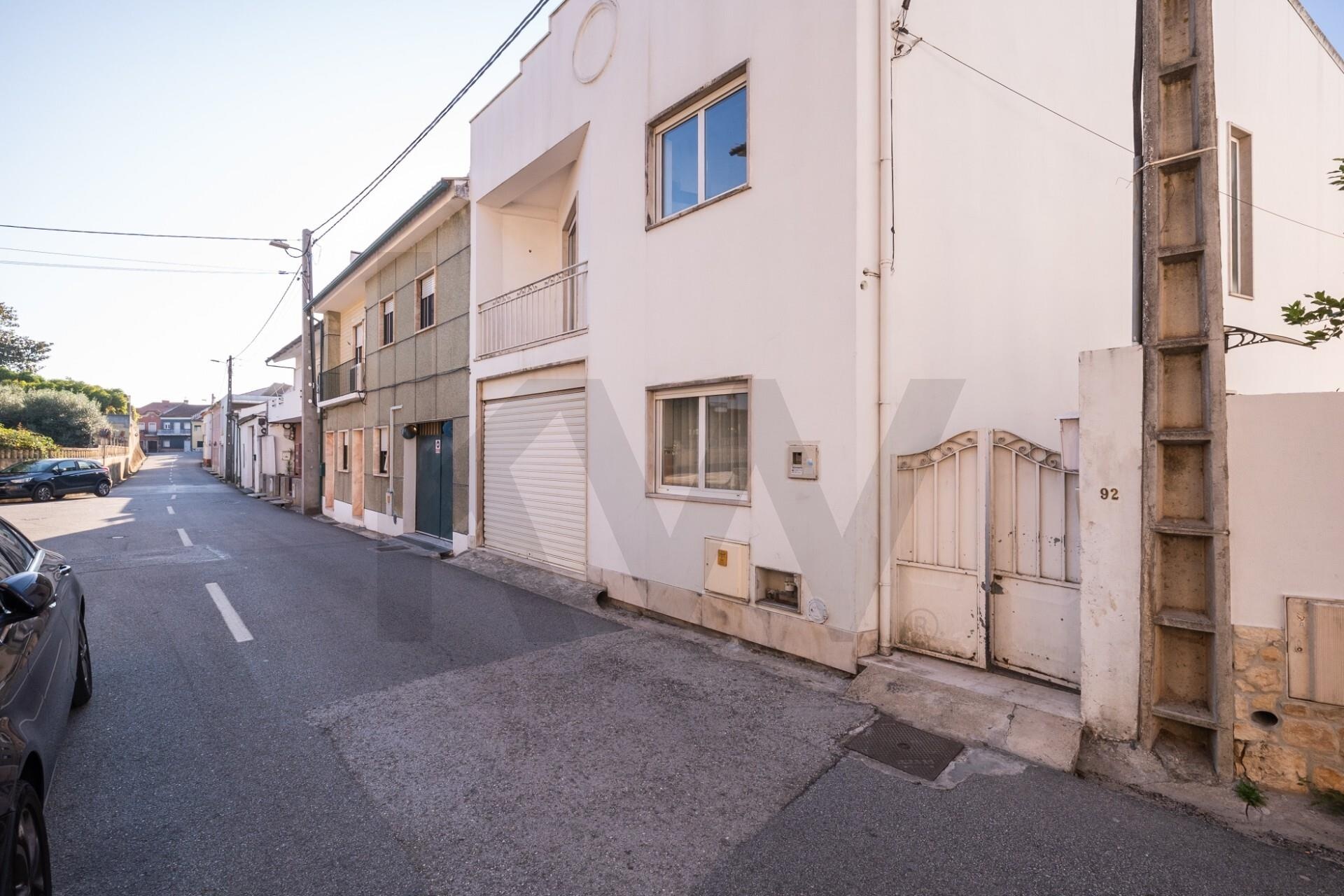 Moradia T3 à Venda em Coimbra - Coimbra - Portugal - 2