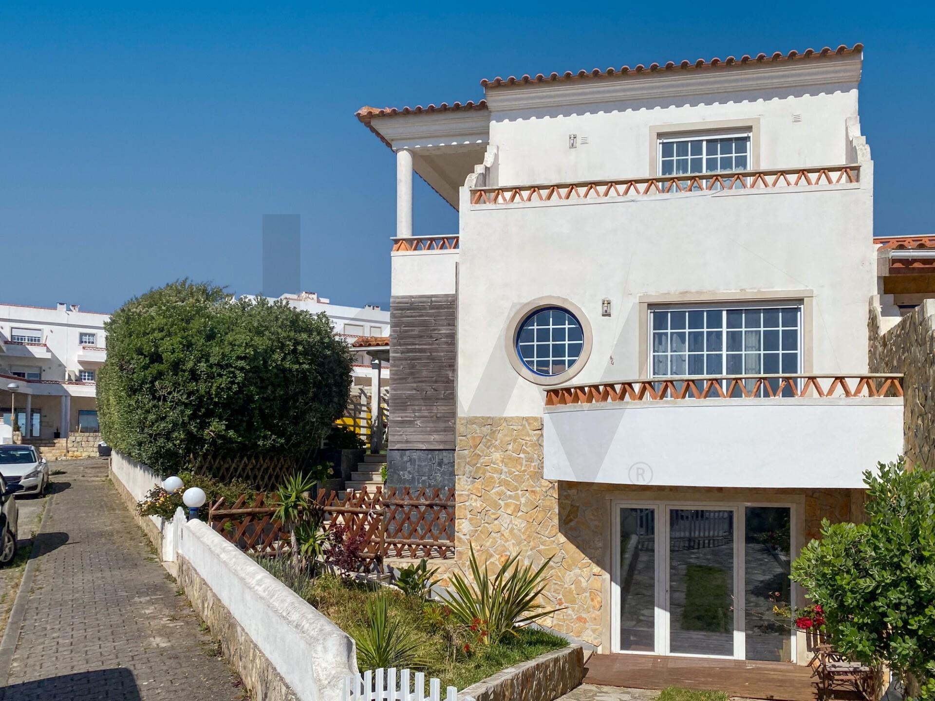 Moradia T3 à Venda em Ericeira - Lisboa - Portugal - 1