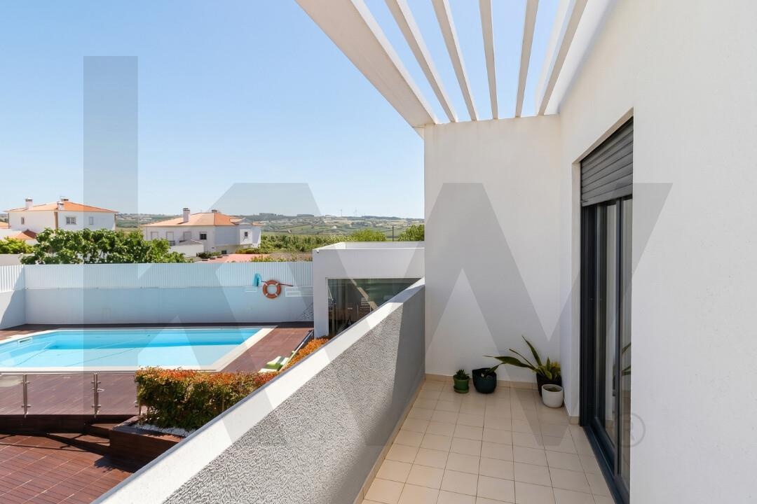 Moradia T3 à Venda em Lourinhã - Lisboa - Portugal - 4