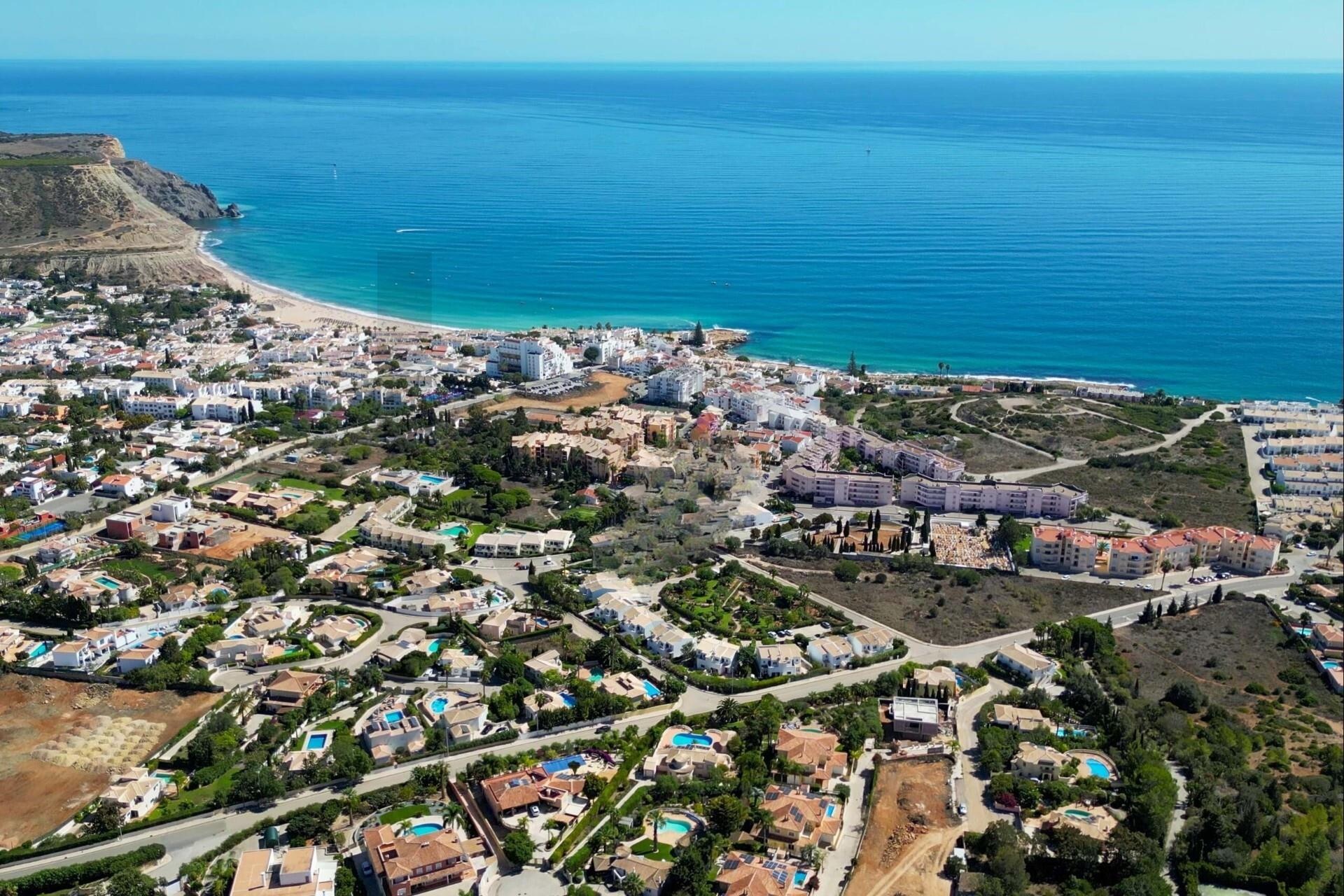Moradia T3 na Planta à Venda em Luz - Algarve - Portugal - 3