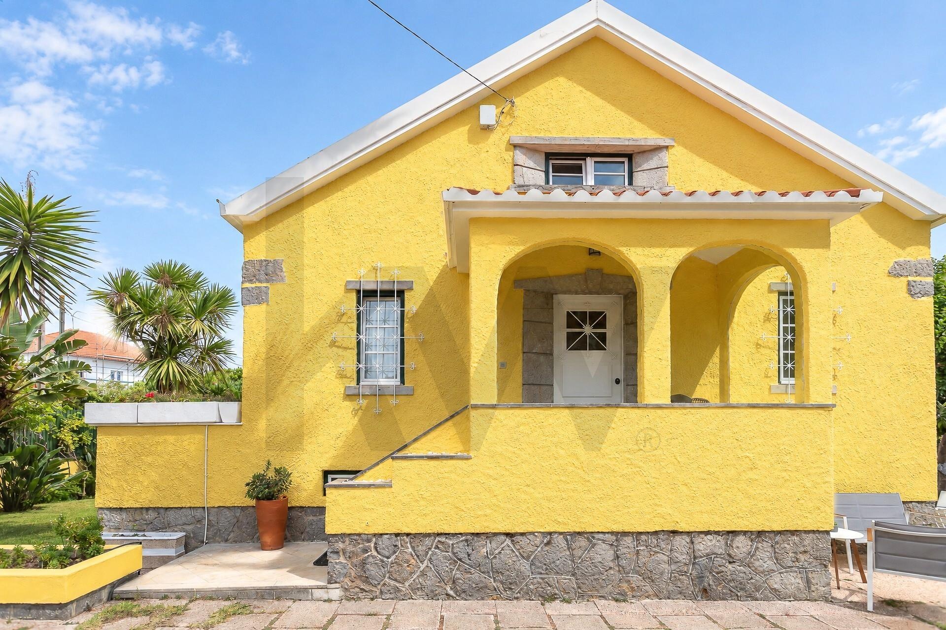 Casa de 3 Dormitorios en Venta en Mem Martins - Lisboa - Portugal - 2