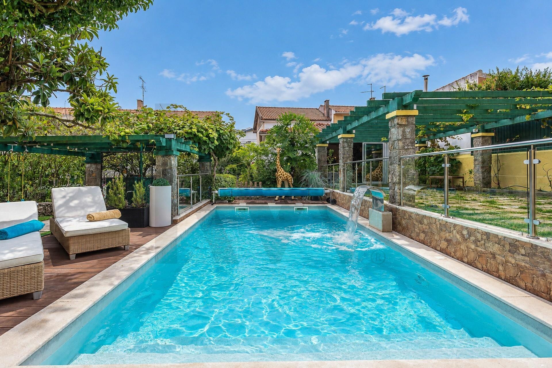 Casa de 3 Dormitorios en Venta en Mem Martins - Lisboa - Portugal - 5