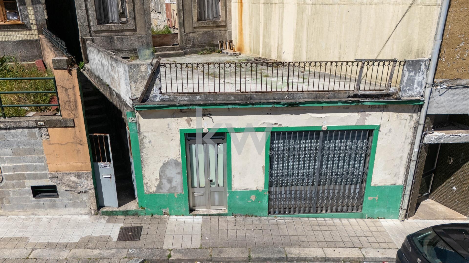 Moradia T3 à Venda em Porto - Portugal - 8