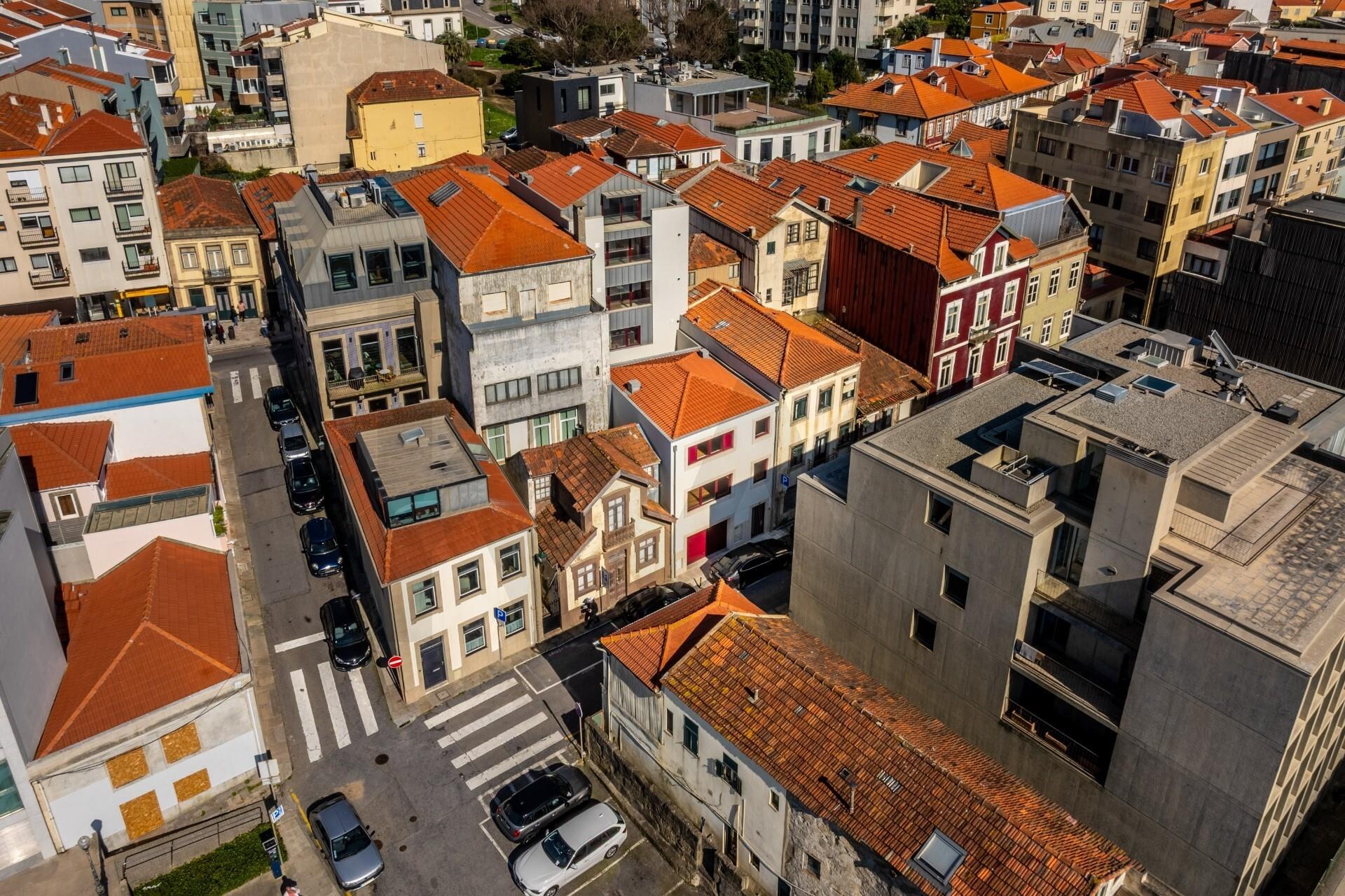 Moradia T3 à Venda em Porto - Portugal - 8