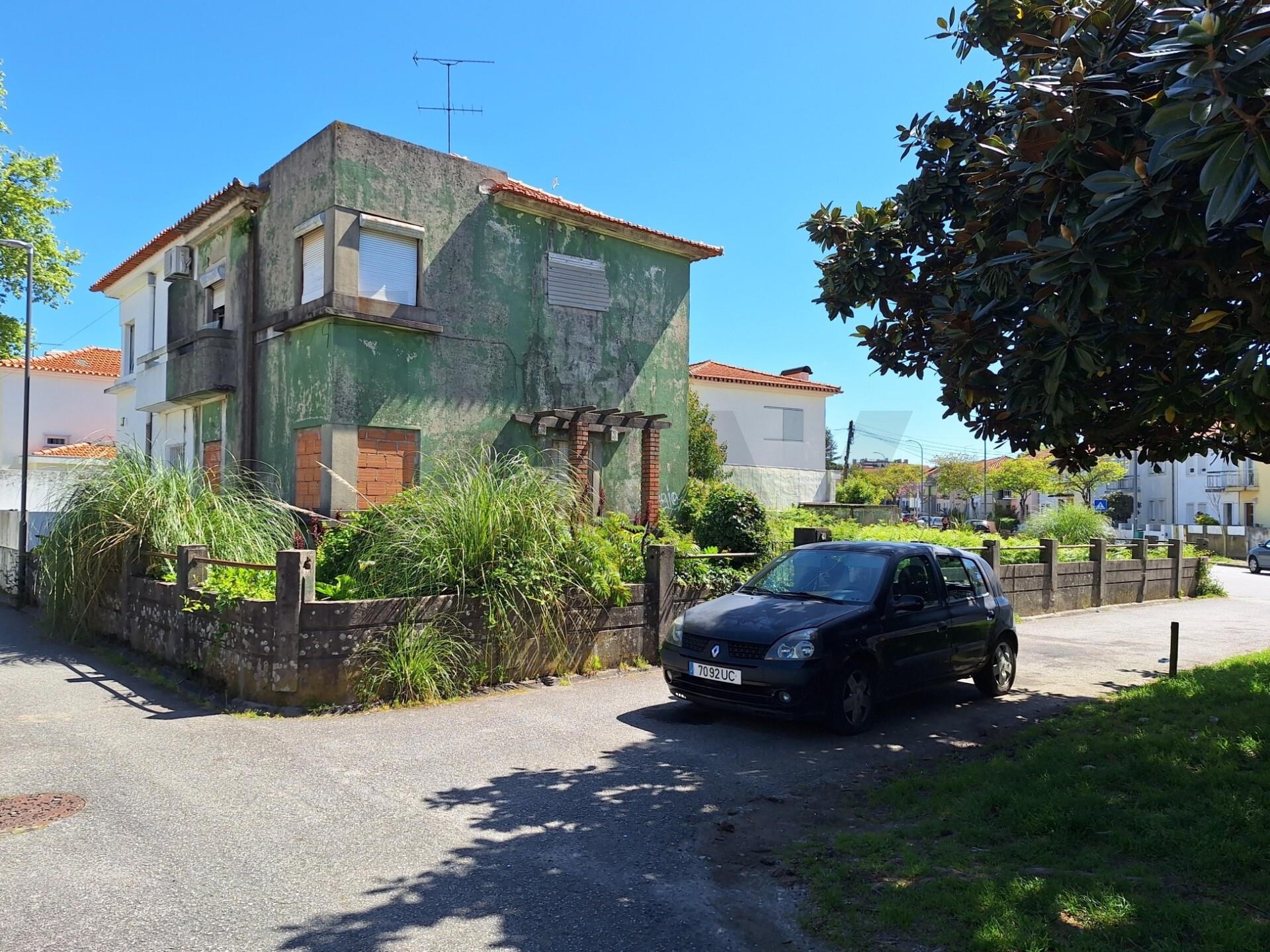 Moradia T3 à Venda em Porto - Portugal - 5