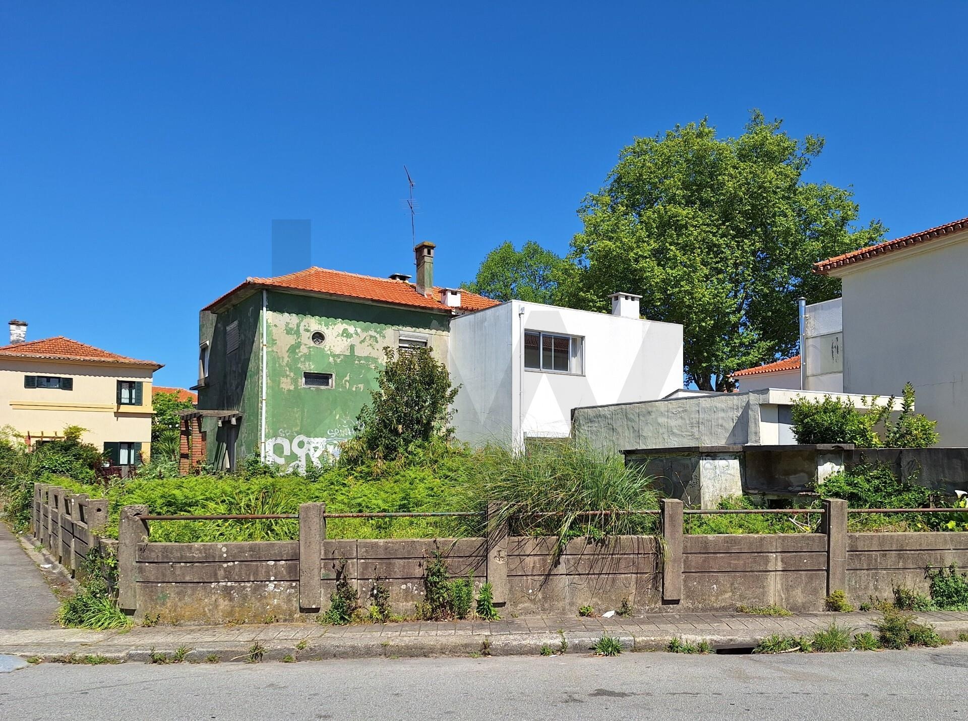 Moradia T3 à Venda em Porto - Portugal - 8