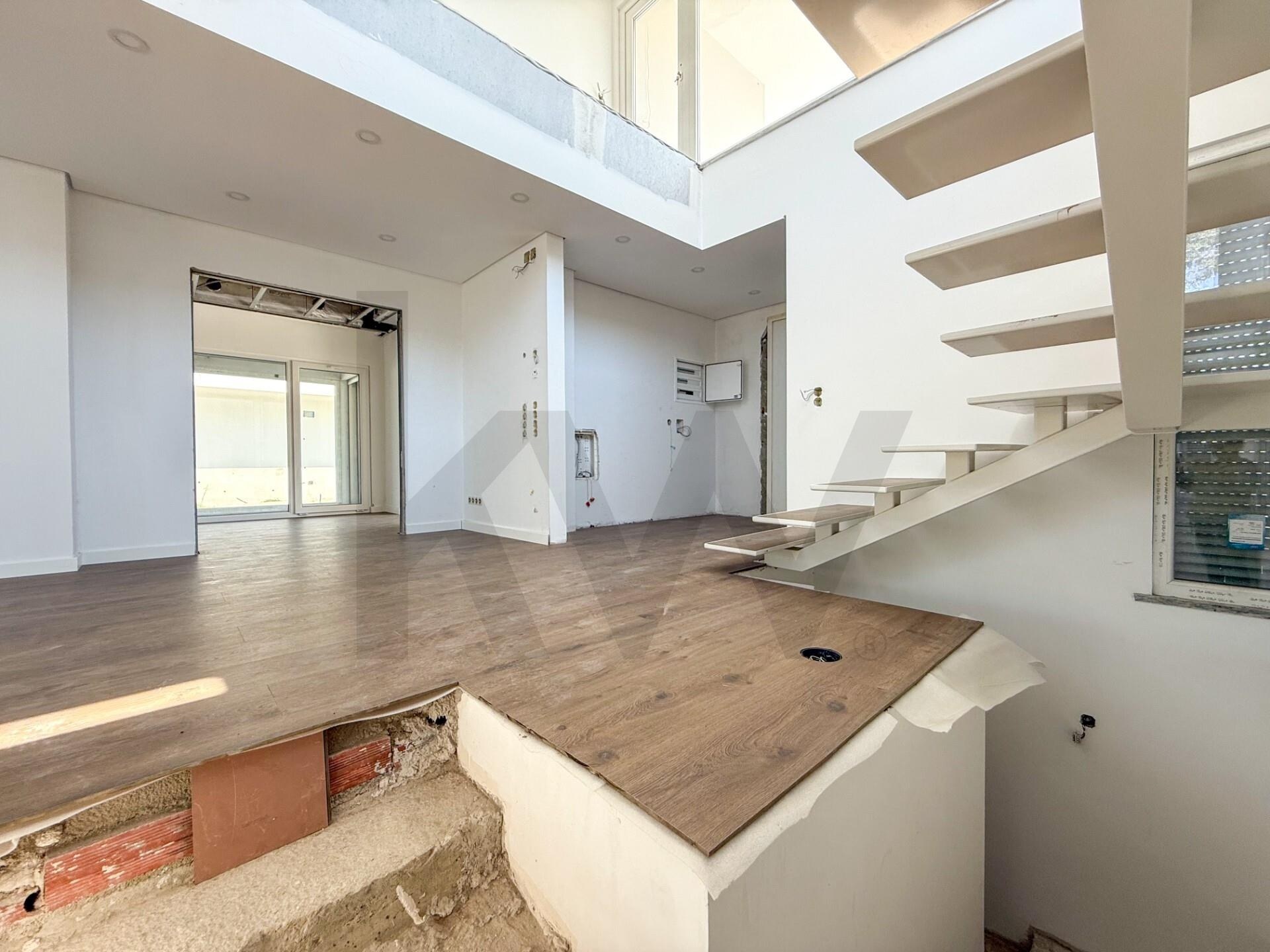 Moradia T3 em Construção à Venda em Almada - Setúbal - Portugal - 7