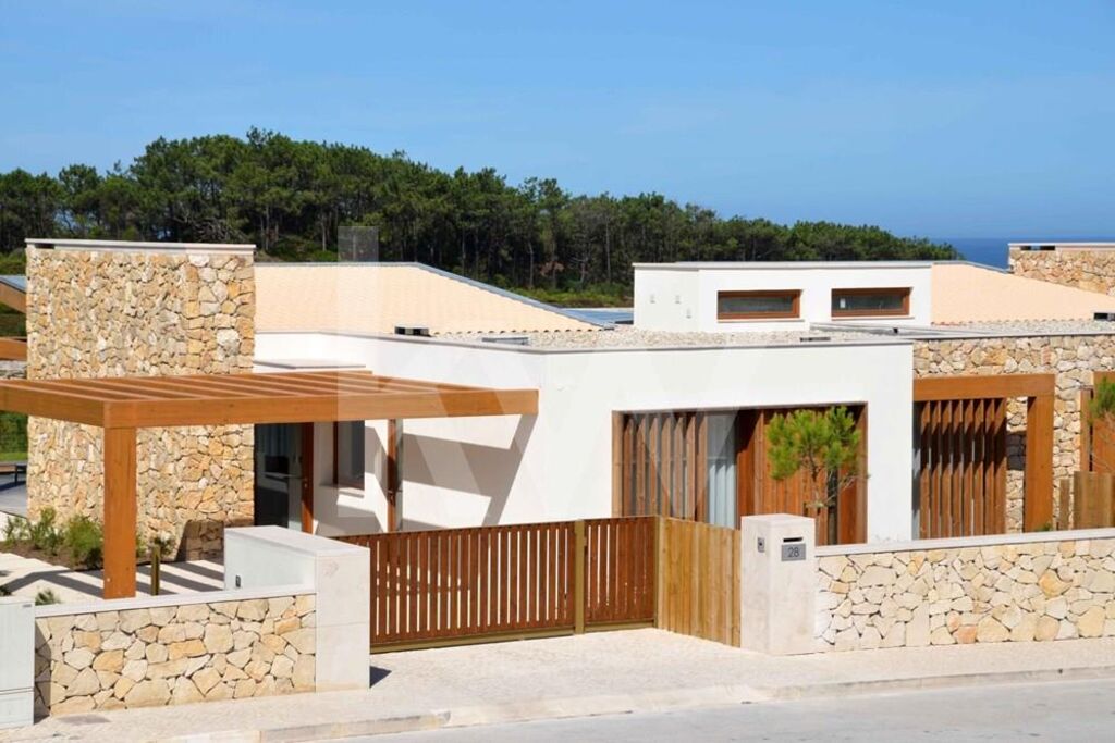 Off-Plan 3 Bedroom House for Sale in Vau - Leiria - Portugal - 2