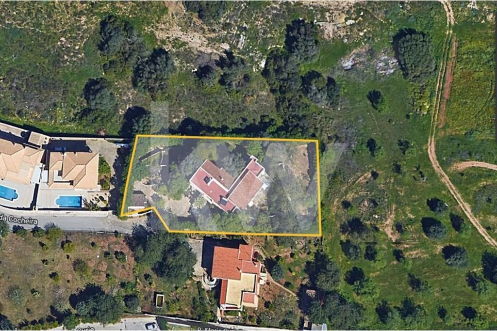 Moradia T4 à Venda em Albufeira - Algarve - Portugal - 3