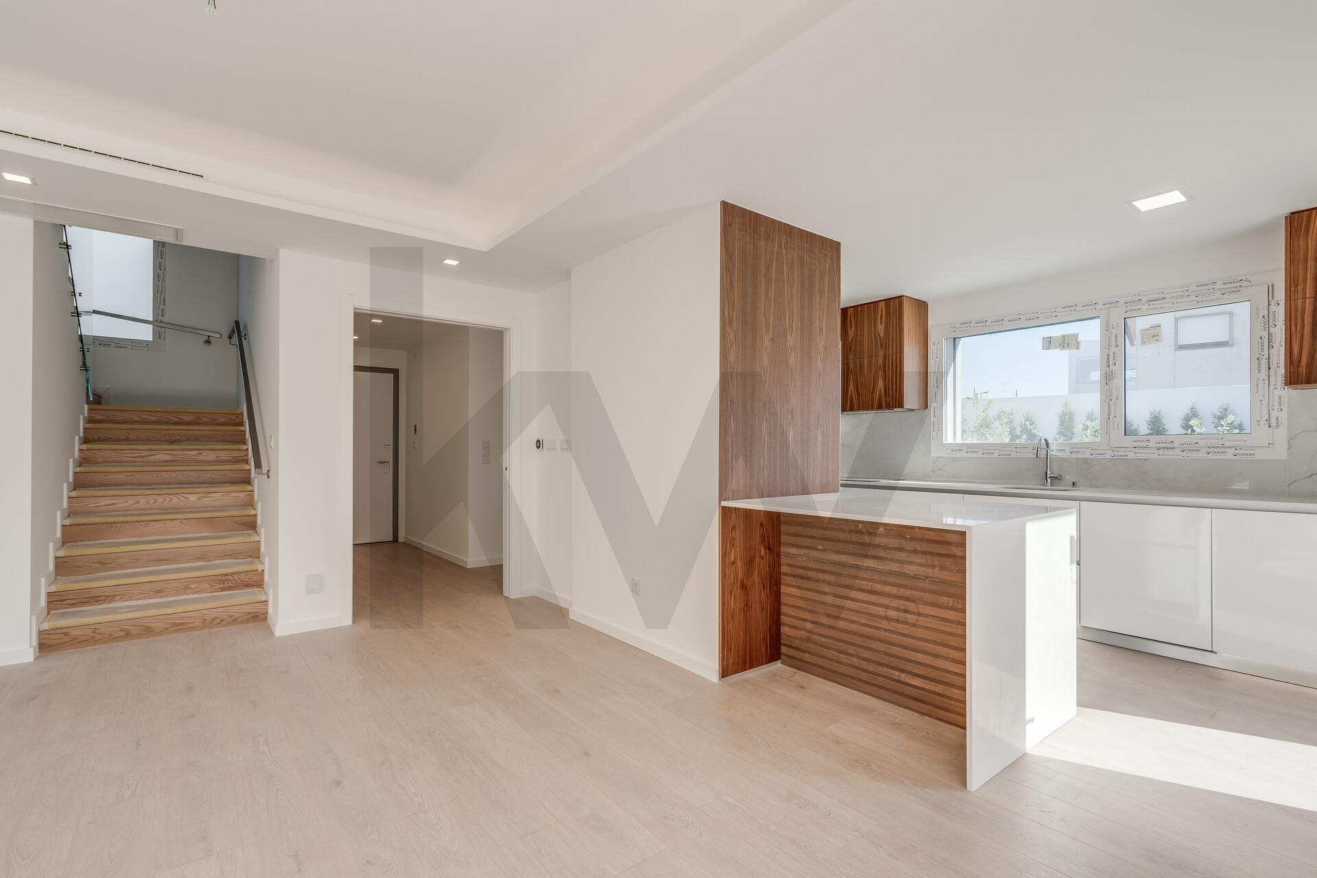 Moradia T4 à Venda em Alcabideche - Lisboa - Portugal - 7