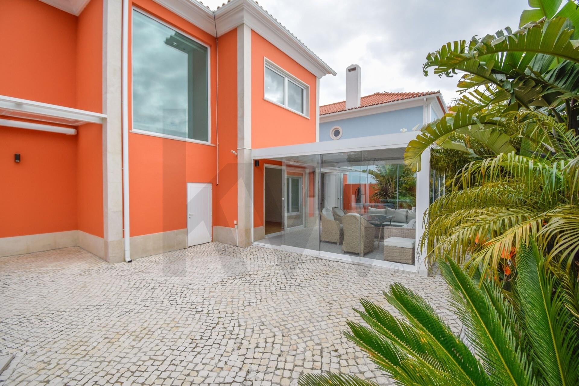Moradia T4 à Venda em Alcabideche - Lisboa - Portugal - 4