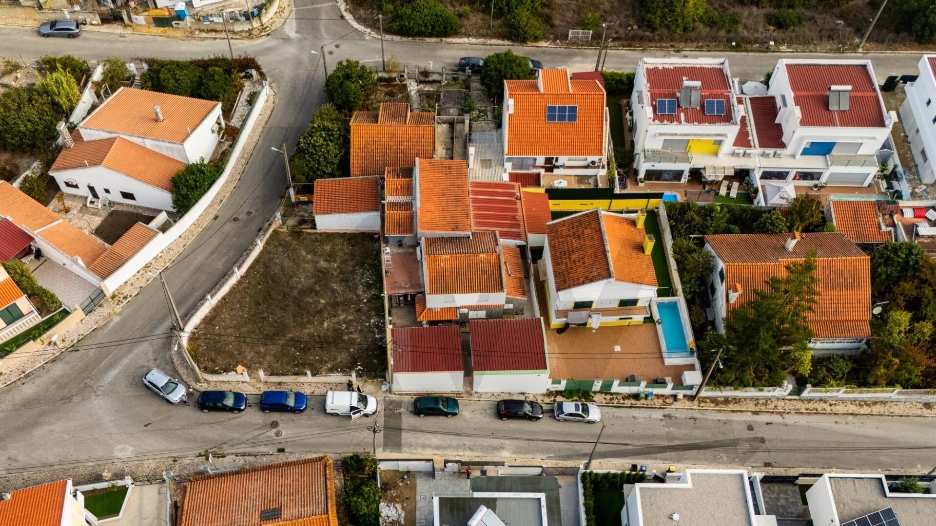 Moradia T4 à Venda em Almada - Setúbal - Portugal - 6