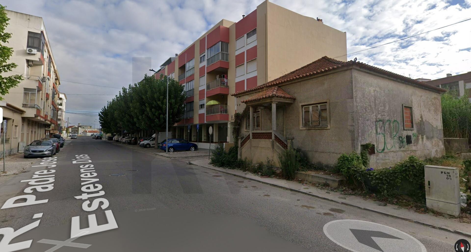 Moradia T4 à Venda em Pinhal Novo - Setúbal - Portugal - 2