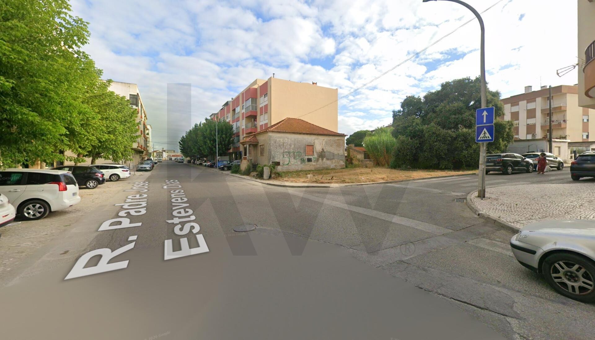 Moradia T4 à Venda em Pinhal Novo - Setúbal - Portugal - 4
