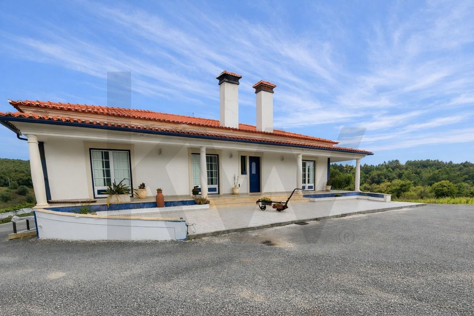 Casa de 4 Dormitorios en Venta en Santarém - Portugal - 5