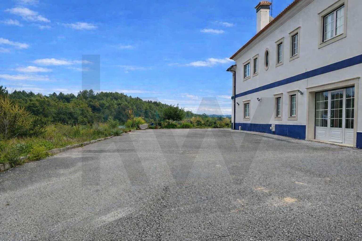 Casa de 4 Dormitorios en Venta en Santarém - Portugal - 6