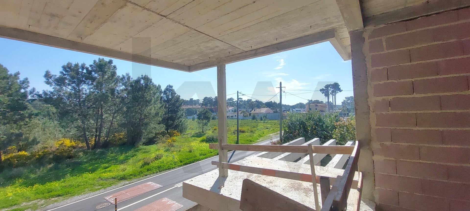 Moradia T4 em Construção à Venda em Almada - Setúbal - Portugal - 4