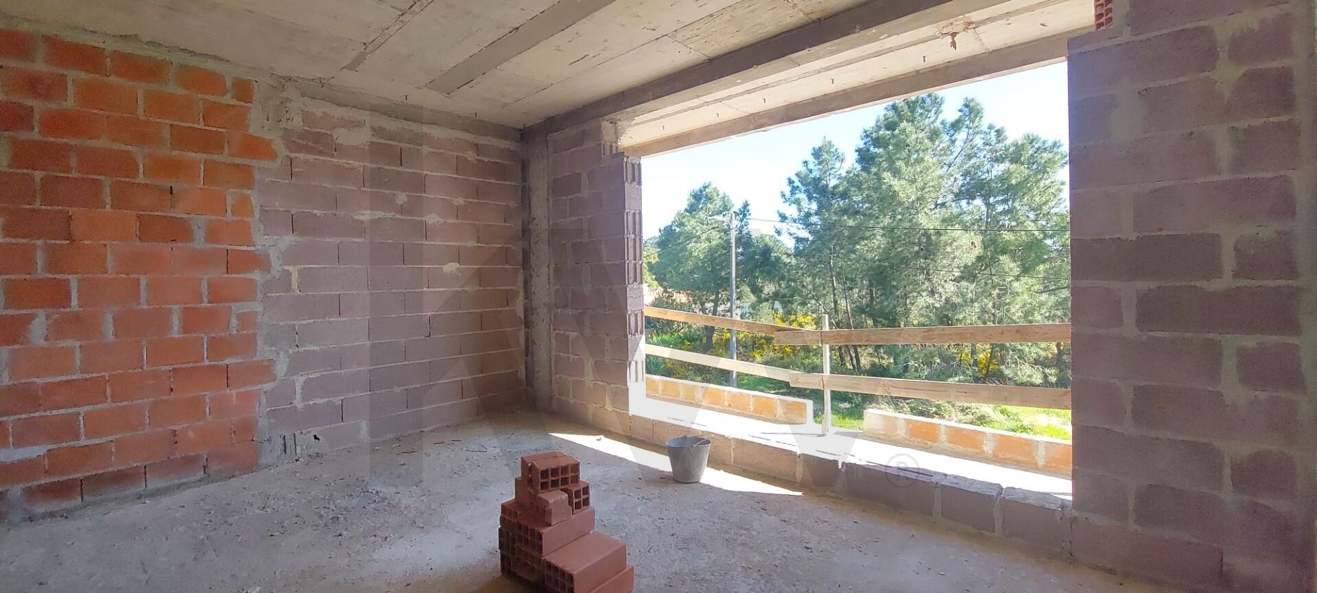 Moradia T4 em Construção à Venda em Almada - Setúbal - Portugal - 5