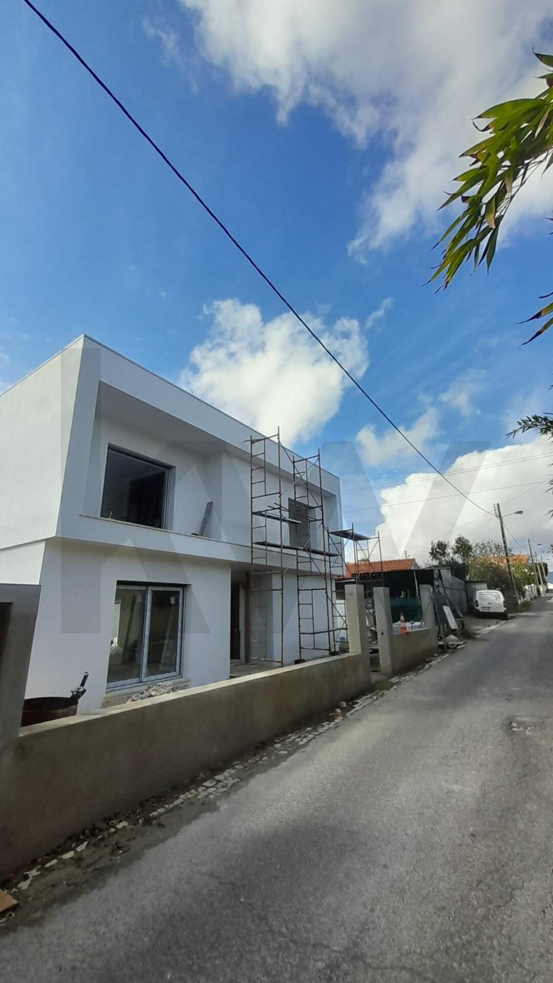 Moradia T4 na Planta à Venda em Alcabideche - Lisboa - Portugal - 3