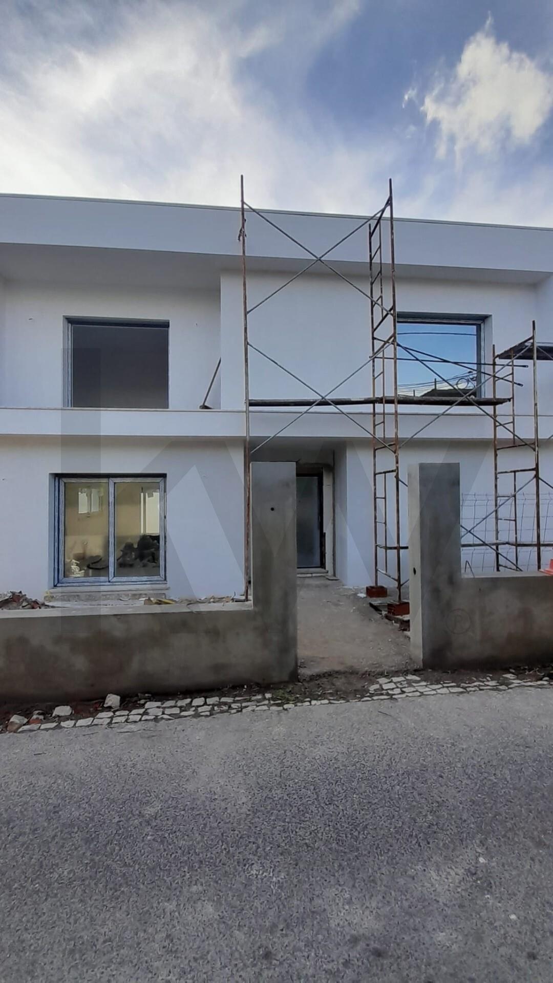 Moradia T4 na Planta à Venda em Alcabideche - Lisboa - Portugal - 4