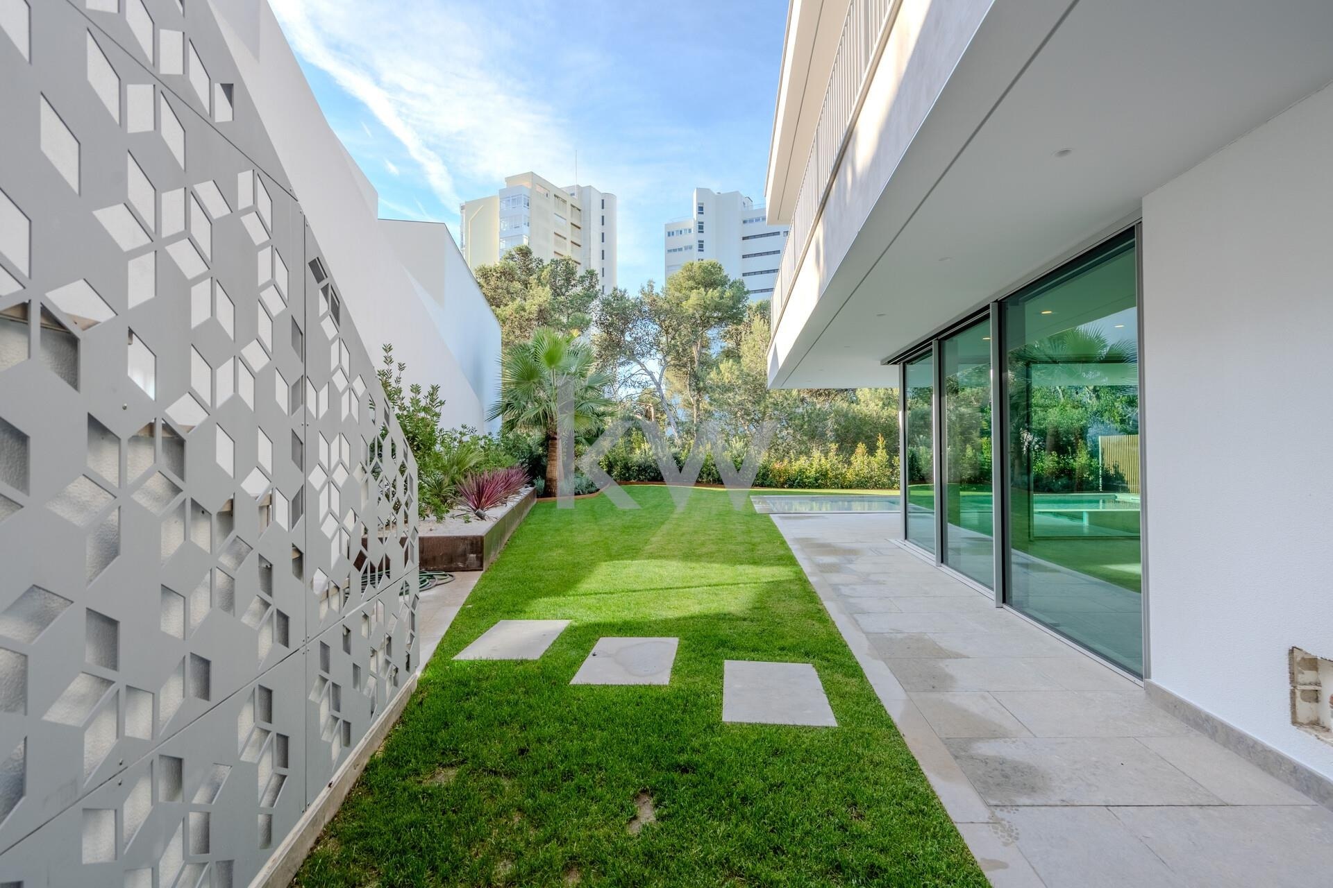 Moradia T4 na Planta à Venda em Cascais - Lisboa - Portugal - 4