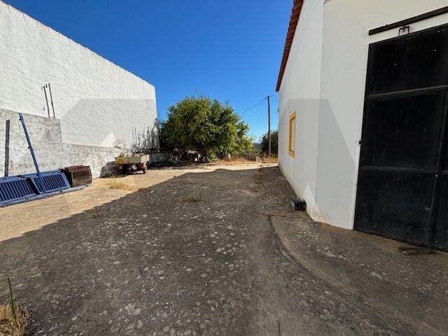 Moradia T5+ à Venda em Loulé - Algarve - Portugal - 2