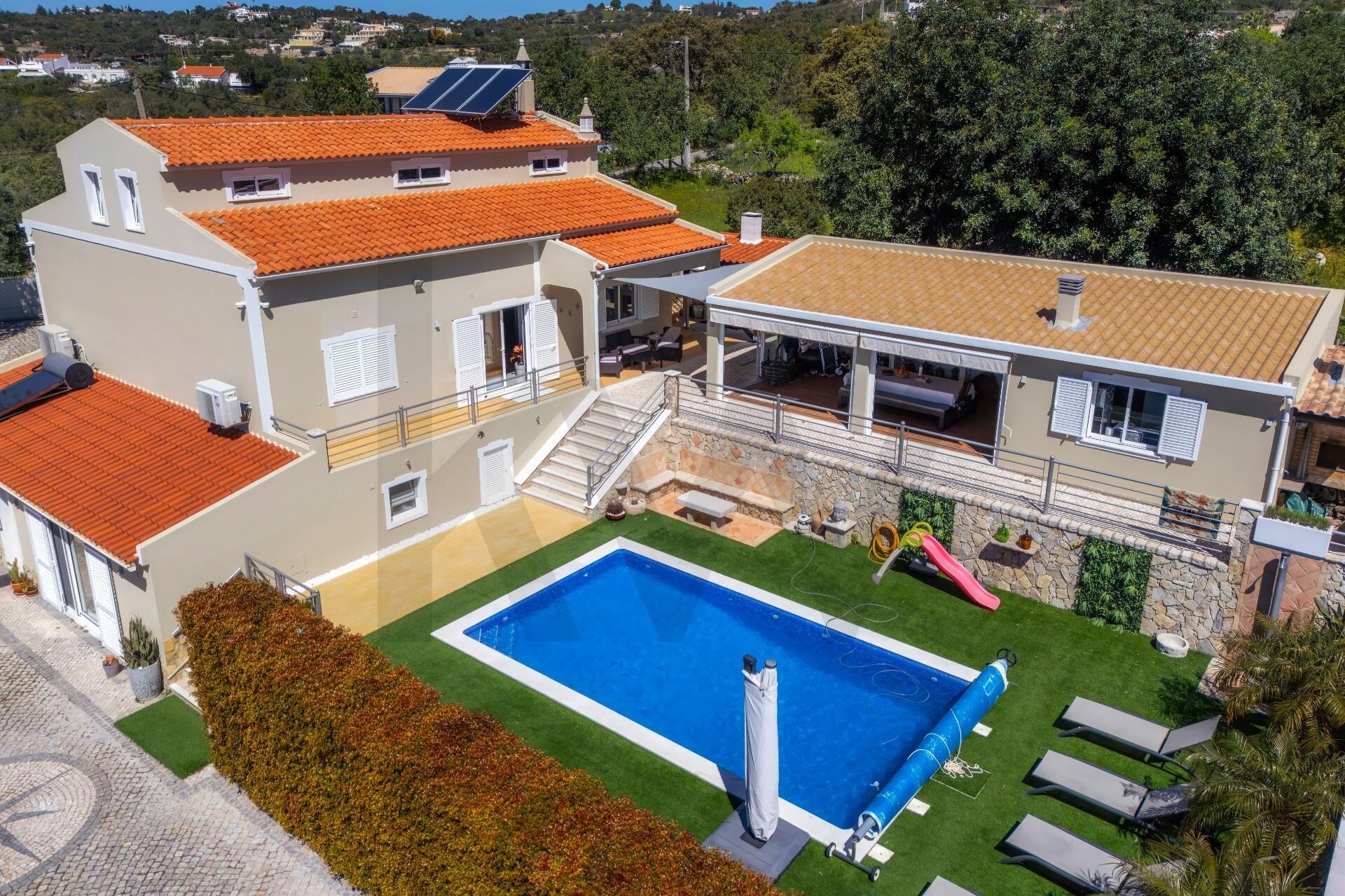 Moradia T5+ à Venda em Loulé - Algarve - Portugal - 1