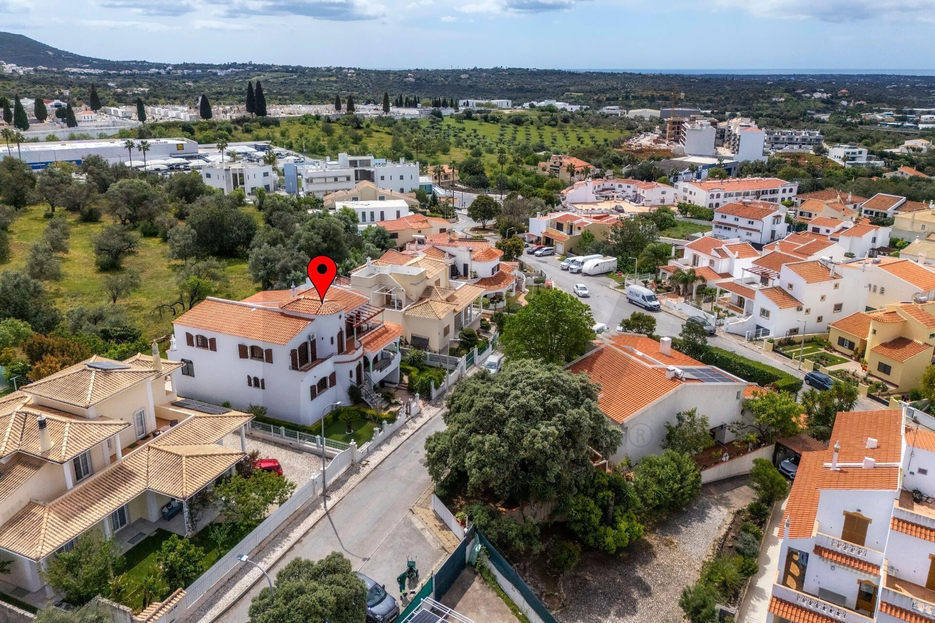Moradia T5+ à Venda em Loulé - Algarve - Portugal - 2